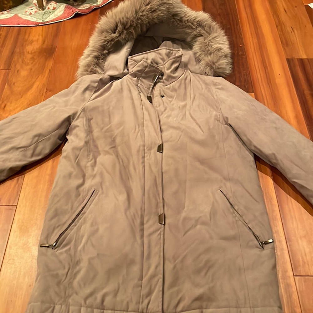 LIZ CLAIBORNE HOODED JACKET